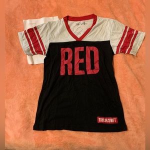 Taylor Swift Red Jersey T-Shirt, 2013 - Large. Brand New.
